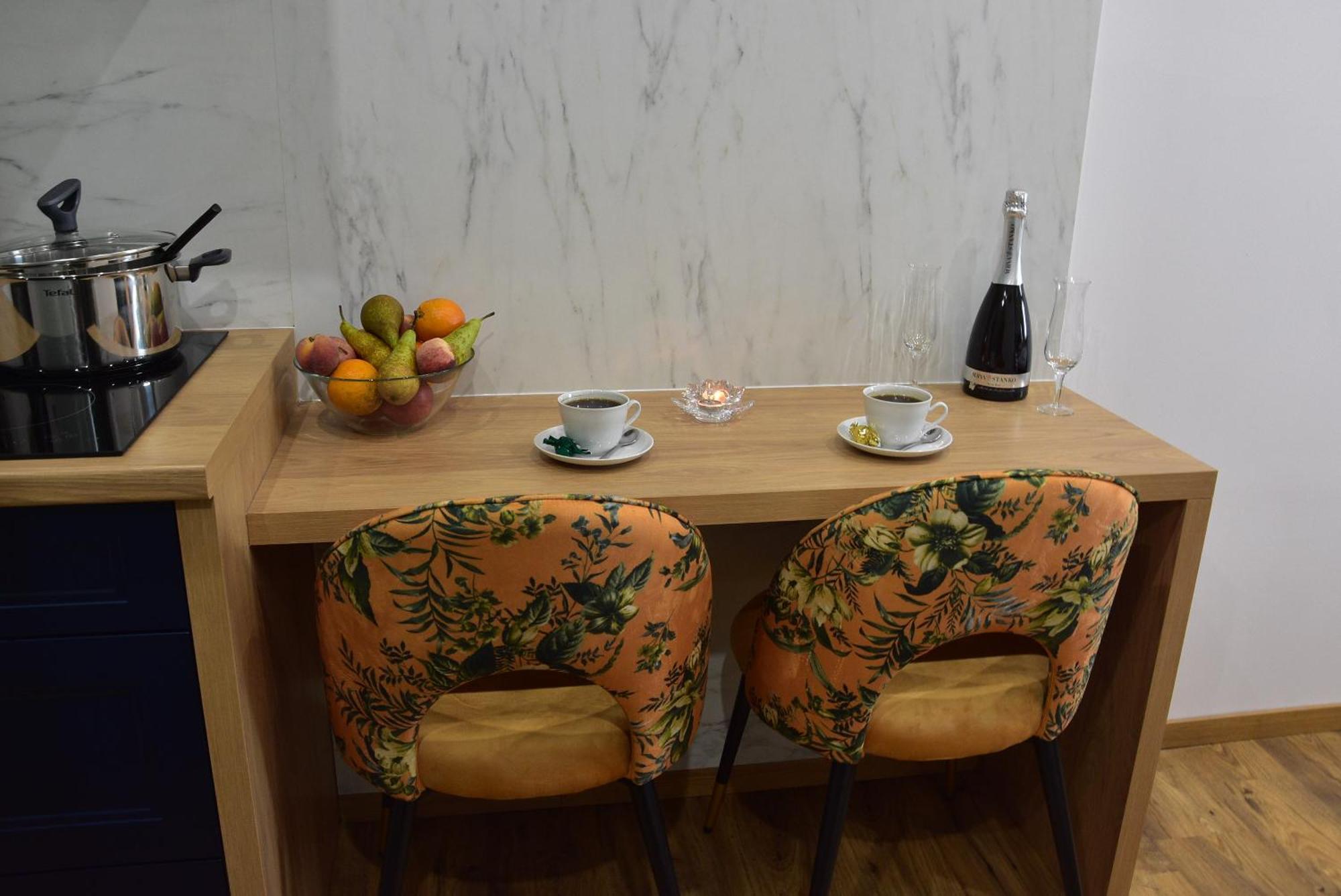 Apartmany Zakovce & Spa Vel'ka Lomnica Buitenkant foto