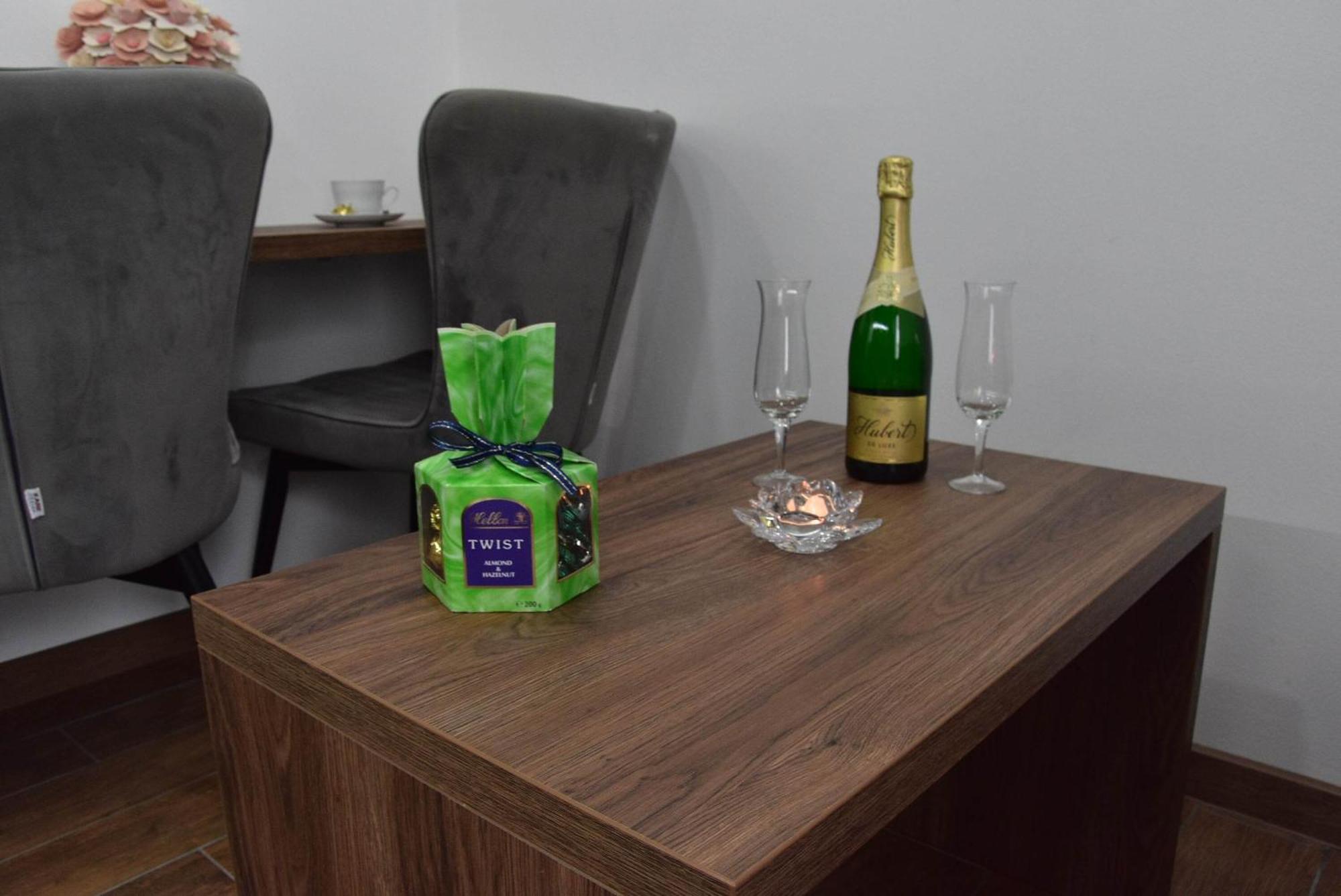 Apartmany Zakovce & Spa Vel'ka Lomnica Buitenkant foto