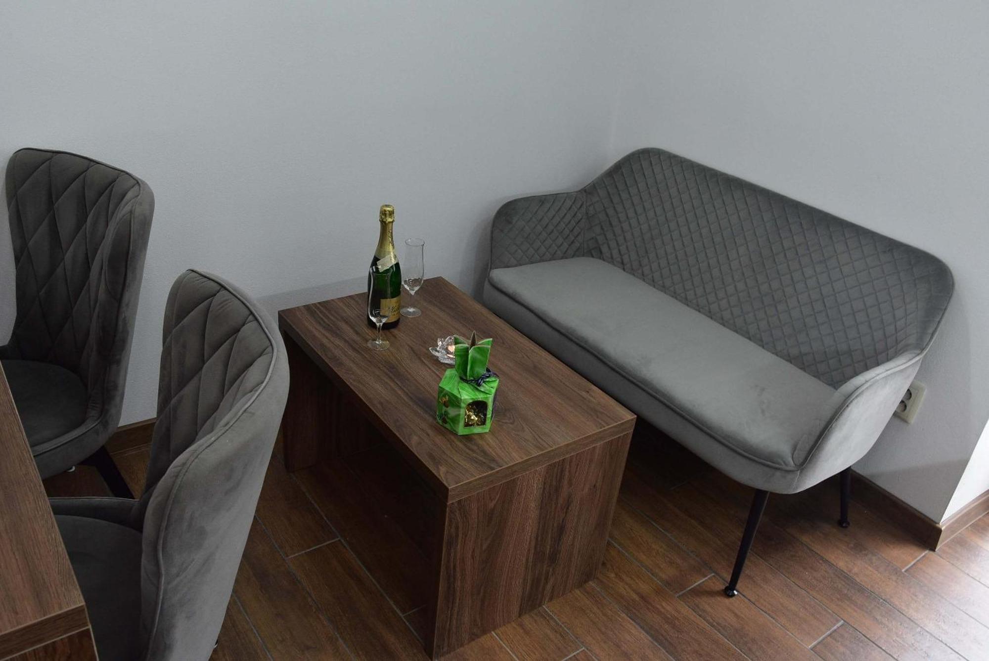 Apartmany Zakovce & Spa Vel'ka Lomnica Buitenkant foto